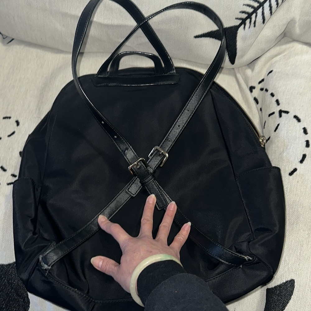Kate Spade ♠️ New York large black backpack damaged - Picture 14 of 15